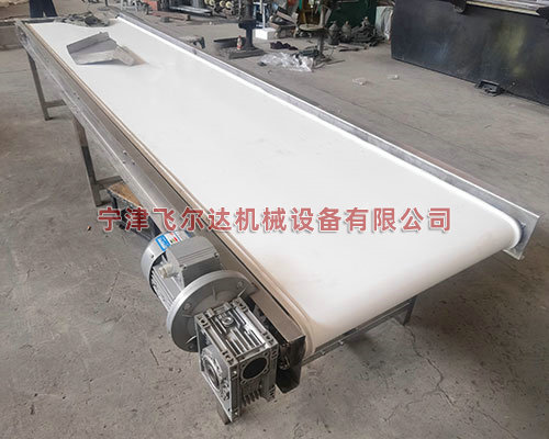 皮帶輸送機(jī)